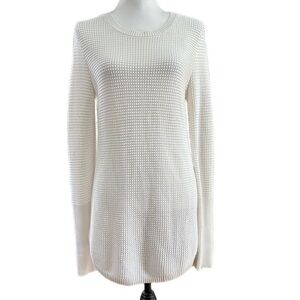 Max Studio‎ White Knit Long Sweater With Back Button Closure Sz M